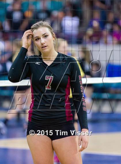 Thumbnail 1 in Ponderosa vs. Longmont (CHSAA 4A Playoff) photogallery.