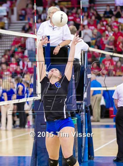 Thumbnail 3 in Ponderosa vs. Longmont (CHSAA 4A Playoff) photogallery.