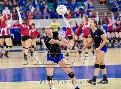 Thumbnail 3 in Ponderosa vs. Longmont (CHSAA 4A Playoff) photogallery.