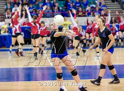 Thumbnail 1 in Ponderosa vs. Longmont (CHSAA 4A Playoff) photogallery.