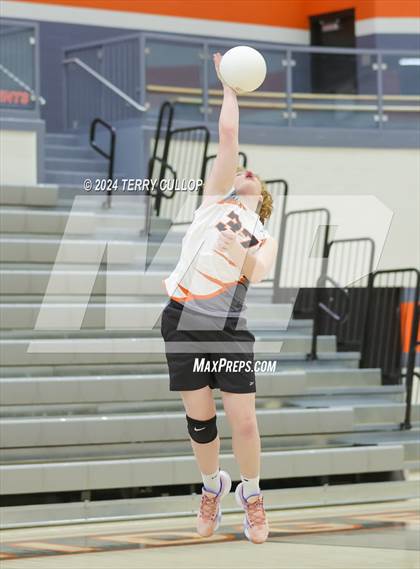 Thumbnail 3 in Westlake @ Skyridge (Sophomore) photogallery.