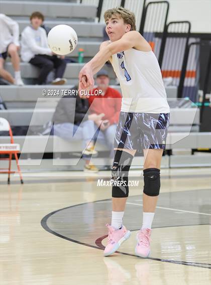 Thumbnail 2 in Westlake @ Skyridge (Sophomore) photogallery.