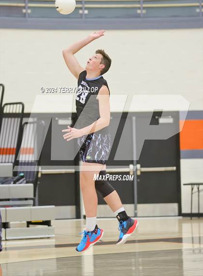 Thumbnail 3 in Westlake @ Skyridge (Sophomore) photogallery.