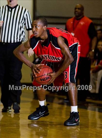 Thumbnail 3 in Modesto Christian vs. Skyline  (Modesto Christian Holiday Hoops) photogallery.