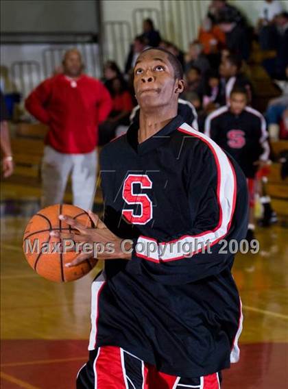 Thumbnail 1 in Modesto Christian vs. Skyline  (Modesto Christian Holiday Hoops) photogallery.