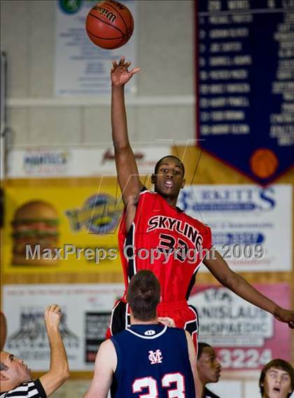 Thumbnail 3 in Modesto Christian vs. Skyline  (Modesto Christian Holiday Hoops) photogallery.