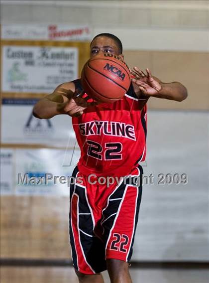 Thumbnail 1 in Modesto Christian vs. Skyline  (Modesto Christian Holiday Hoops) photogallery.