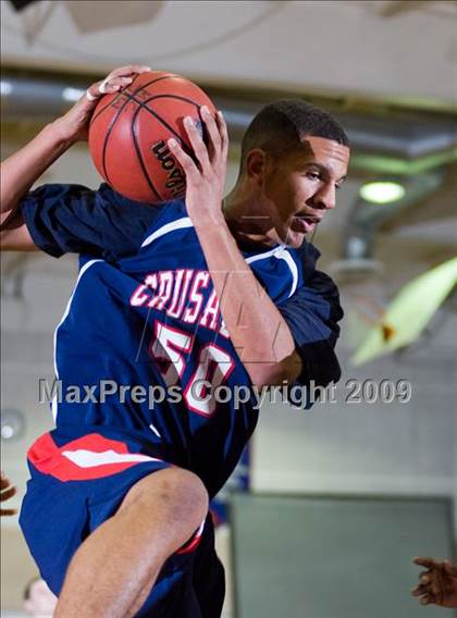 Thumbnail 2 in Modesto Christian vs. Skyline  (Modesto Christian Holiday Hoops) photogallery.