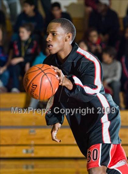 Thumbnail 1 in Modesto Christian vs. Skyline  (Modesto Christian Holiday Hoops) photogallery.