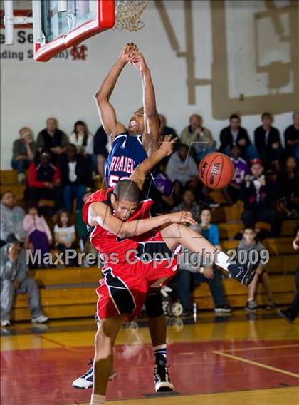 Thumbnail 1 in Modesto Christian vs. Skyline  (Modesto Christian Holiday Hoops) photogallery.