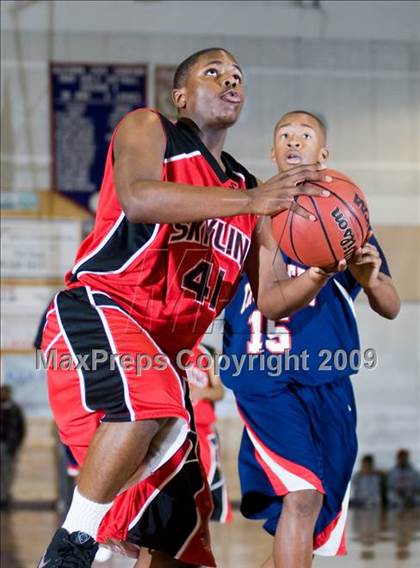 Thumbnail 1 in Modesto Christian vs. Skyline  (Modesto Christian Holiday Hoops) photogallery.