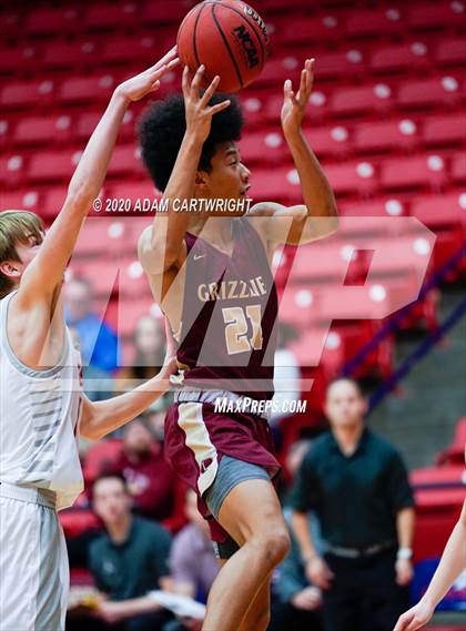 Thumbnail 2 in Logan vs. Crimson Cliffs (Coach Walker Classic) photogallery.