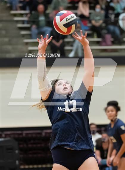 Thumbnail 2 in O'Connor vs Reagan [Ronald] (UIL 6A Region 4 Semifinal) photogallery.