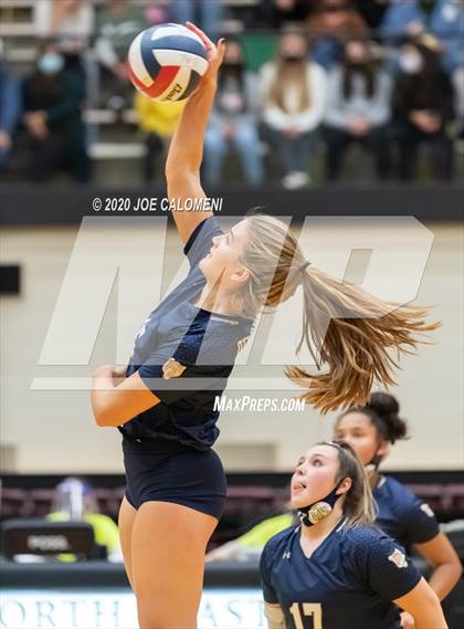 Thumbnail 2 in O'Connor vs Reagan [Ronald] (UIL 6A Region 4 Semifinal) photogallery.