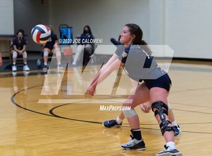 Thumbnail 2 in O'Connor vs Reagan [Ronald] (UIL 6A Region 4 Semifinal) photogallery.