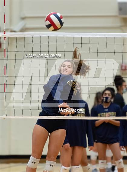 Thumbnail 2 in O'Connor vs Reagan [Ronald] (UIL 6A Region 4 Semifinal) photogallery.