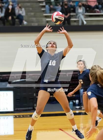 Thumbnail 3 in O'Connor vs Reagan [Ronald] (UIL 6A Region 4 Semifinal) photogallery.