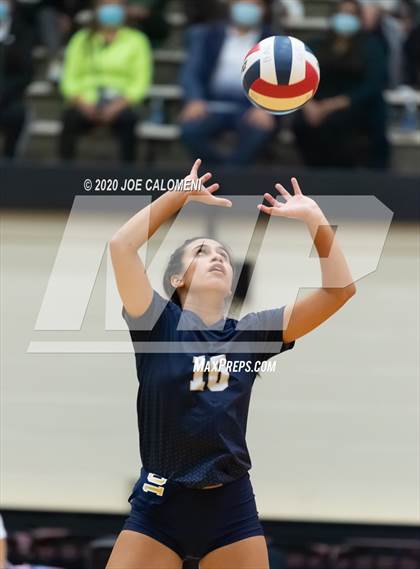 Thumbnail 3 in O'Connor vs Reagan [Ronald] (UIL 6A Region 4 Semifinal) photogallery.