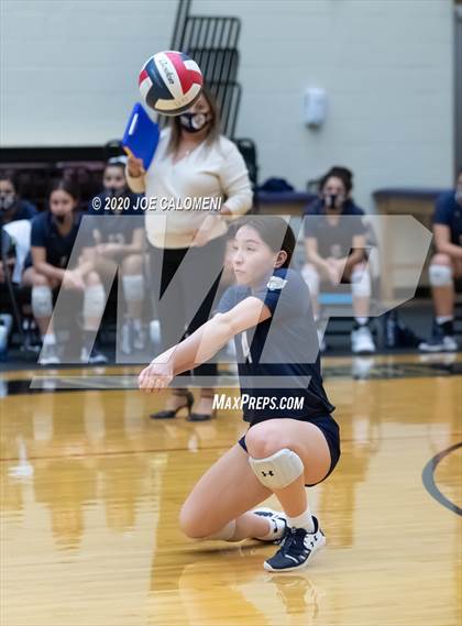 Thumbnail 1 in O'Connor vs Reagan [Ronald] (UIL 6A Region 4 Semifinal) photogallery.