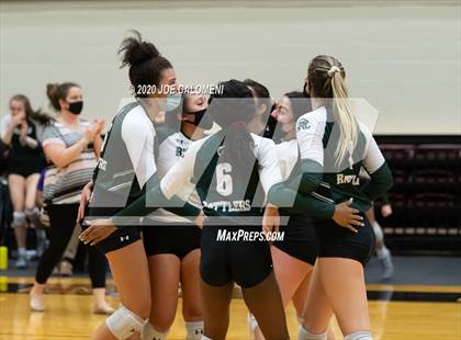 Thumbnail 3 in O'Connor vs Reagan [Ronald] (UIL 6A Region 4 Semifinal) photogallery.