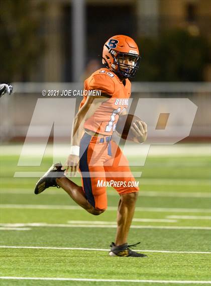 Thumbnail 2 in Clark vs Brandeis photogallery.