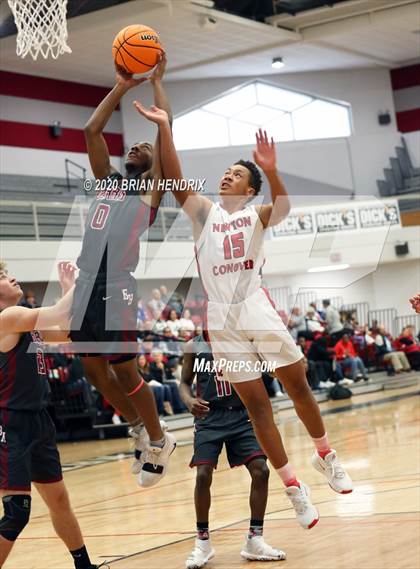 Thumbnail 3 in Bunker Hill vs. Newton-Conover (Dick's Sporting Goods Classic) photogallery.