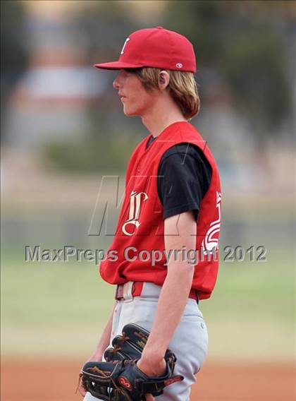Thumbnail 3 in Lincoln County vs. Bishop's (Spring Slam Tournament) photogallery.