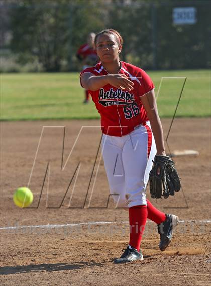 Thumbnail 1 in Benicia vs Antelope (Victory Pre-Season T.O.C.) photogallery.