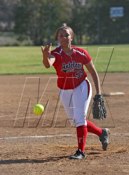 Thumbnail 2 in Benicia vs Antelope (Victory Pre-Season T.O.C.) photogallery.