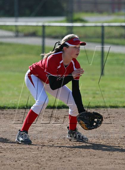 Thumbnail 2 in Benicia vs Antelope (Victory Pre-Season T.O.C.) photogallery.