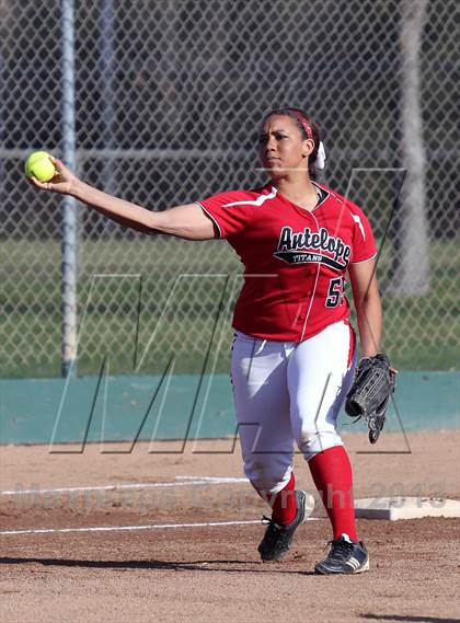 Thumbnail 3 in Benicia vs Antelope (Victory Pre-Season T.O.C.) photogallery.