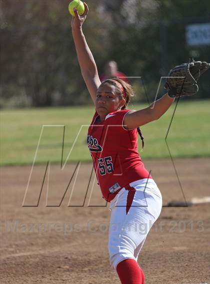 Thumbnail 2 in Benicia vs Antelope (Victory Pre-Season T.O.C.) photogallery.