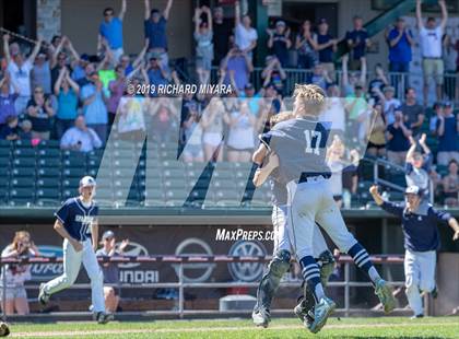 Thumbnail 1 in Hopkinton vs. White Mountains (NHIAA D3 Final) photogallery.