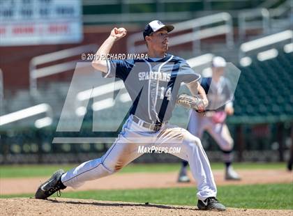 Thumbnail 3 in Hopkinton vs. White Mountains (NHIAA D3 Final) photogallery.