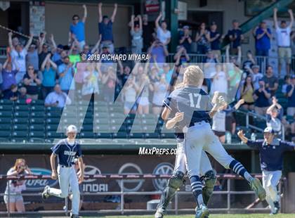 Thumbnail 2 in Hopkinton vs. White Mountains (NHIAA D3 Final) photogallery.