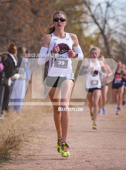 Thumbnail 2 in CHSAA 4A Cross Country Final photogallery.