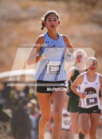 Thumbnail 2 in CHSAA 4A Cross Country Final photogallery.