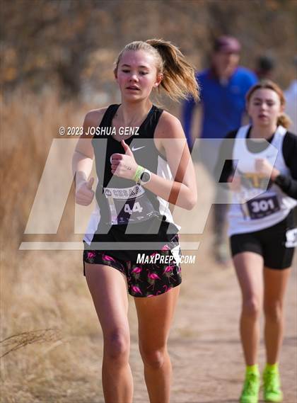 Thumbnail 1 in CHSAA 4A Cross Country Final photogallery.