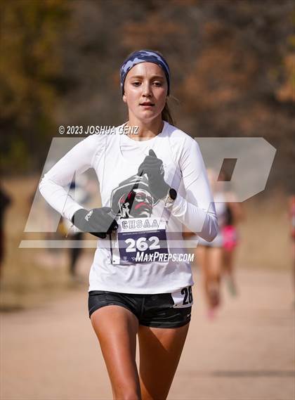 Thumbnail 2 in CHSAA 4A Cross Country Final photogallery.