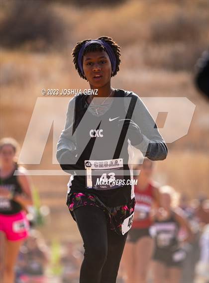 Thumbnail 2 in CHSAA 4A Cross Country Final photogallery.