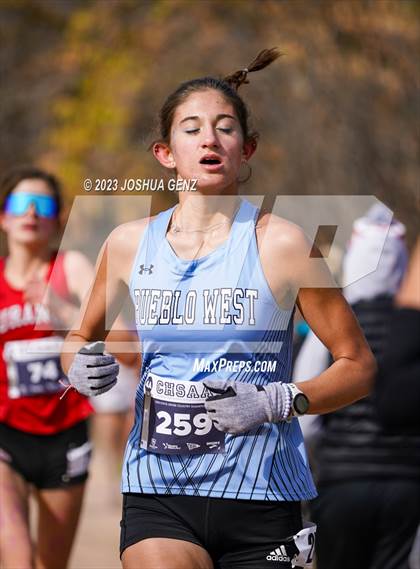 Thumbnail 2 in CHSAA 4A Cross Country Final photogallery.