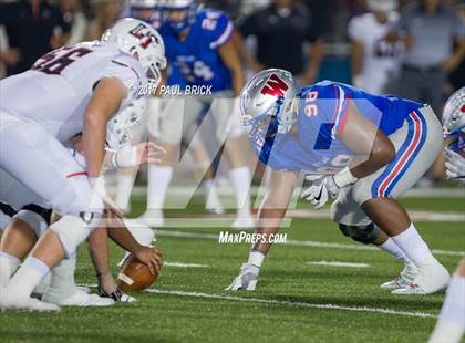 Thumbnail 3 in Westlake vs. Lake Travis photogallery.