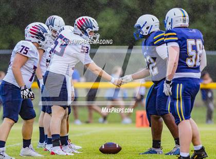 Thumbnail 2 in Hardin-Jefferson @ Kelly Catholic photogallery.