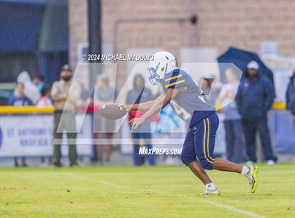 Thumbnail 1 in Hardin-Jefferson @ Kelly Catholic photogallery.