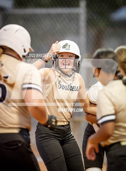 Thumbnail 2 in Lincoln Southeast vs Lincoln East photogallery.