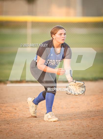 Thumbnail 1 in Lincoln Southeast vs Lincoln East photogallery.