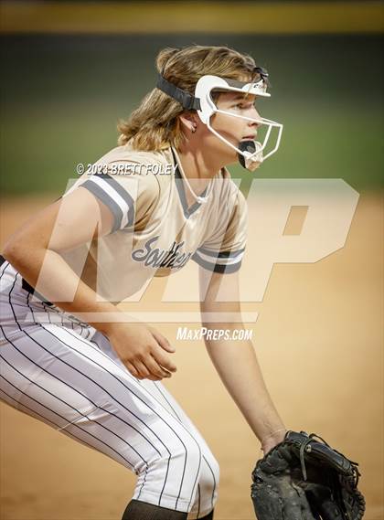 Thumbnail 1 in Lincoln Southeast vs Lincoln East photogallery.