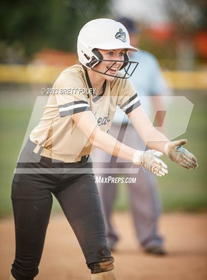 Thumbnail 3 in Lincoln Southeast vs Lincoln East photogallery.