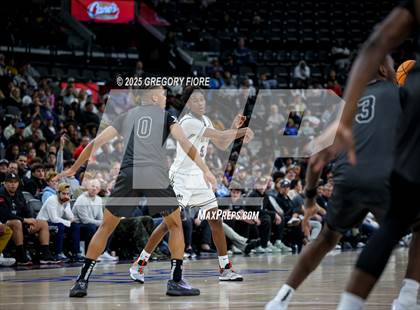 Thumbnail 3 in Sierra Canyon vs. Notre Dame (SO) (Trinity Mission League Showcase) photogallery.