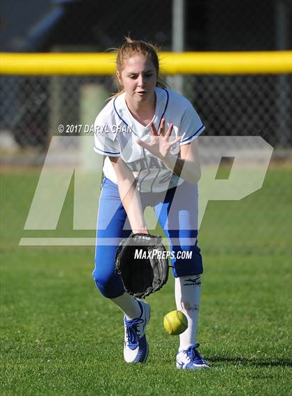 Thumbnail 3 in Marshall @ San Marino photogallery.